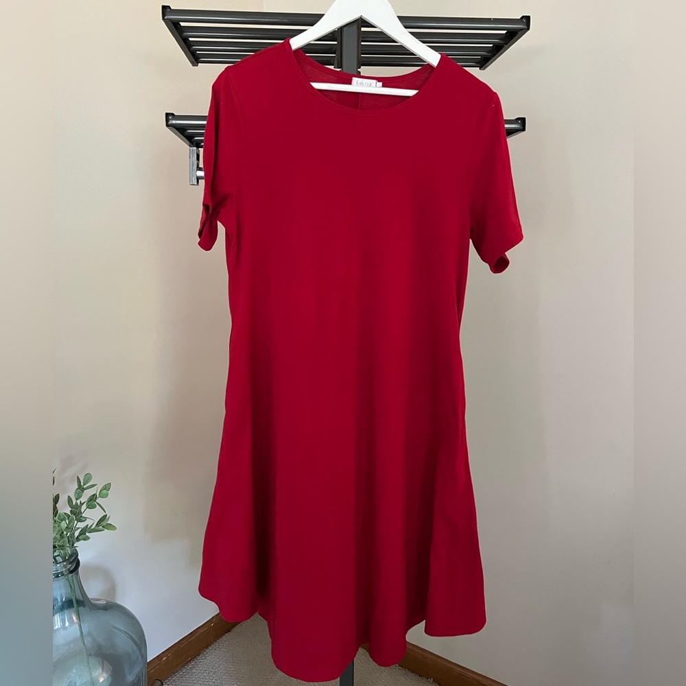 Red Short Sleeve Dress